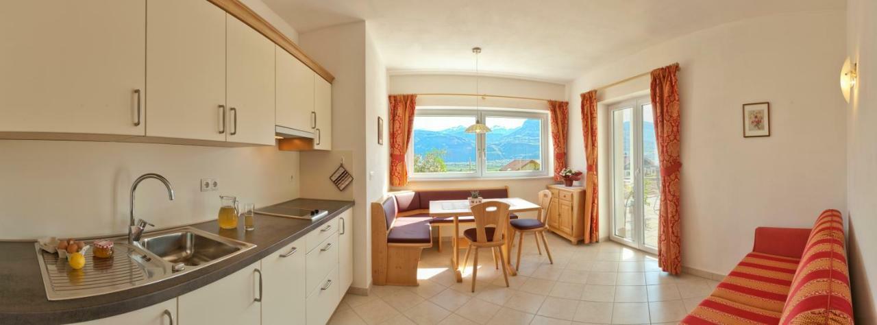 Apartamento Unterstoan Hof Termeno Exterior foto